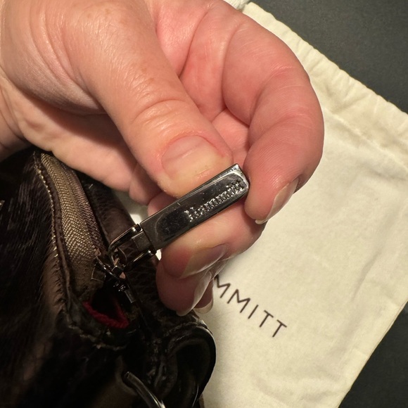 Hammitt Small Levy Crossbody Wallet Adjustable Strap Leather Olivine Snake - Picture 10 of 11